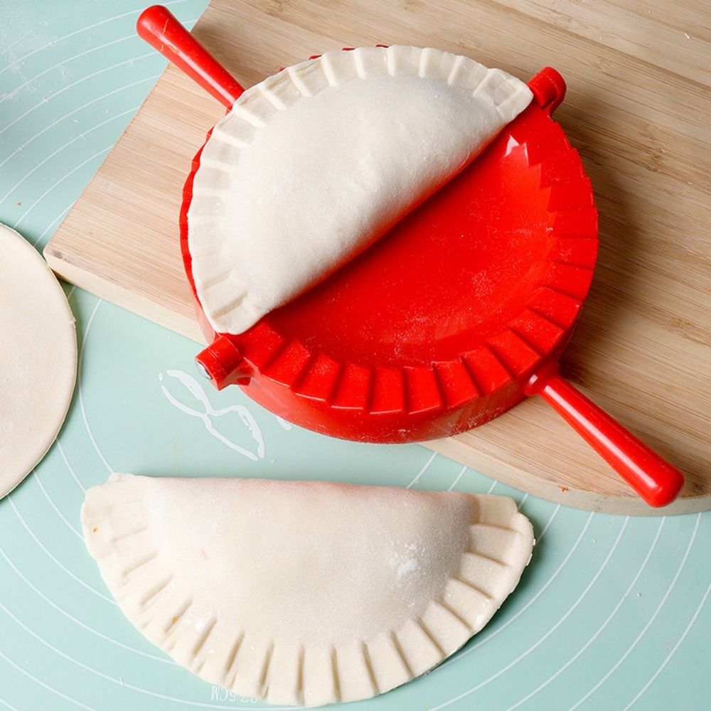 Kitchen Gadgets Dumpling Maker - Кухонные принадлежности: ручной пресс для пельменей