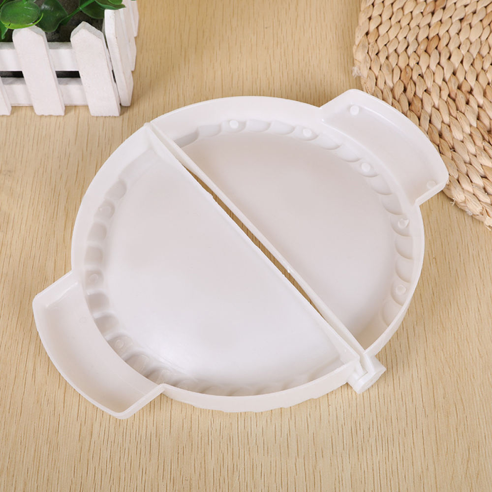 Пластиковый инструмент для при – обзор и цена Kitchen Gadgets Dumpling Maker